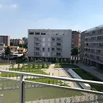 Amazing 3 Bedroom Apartment Next Rho Fiera