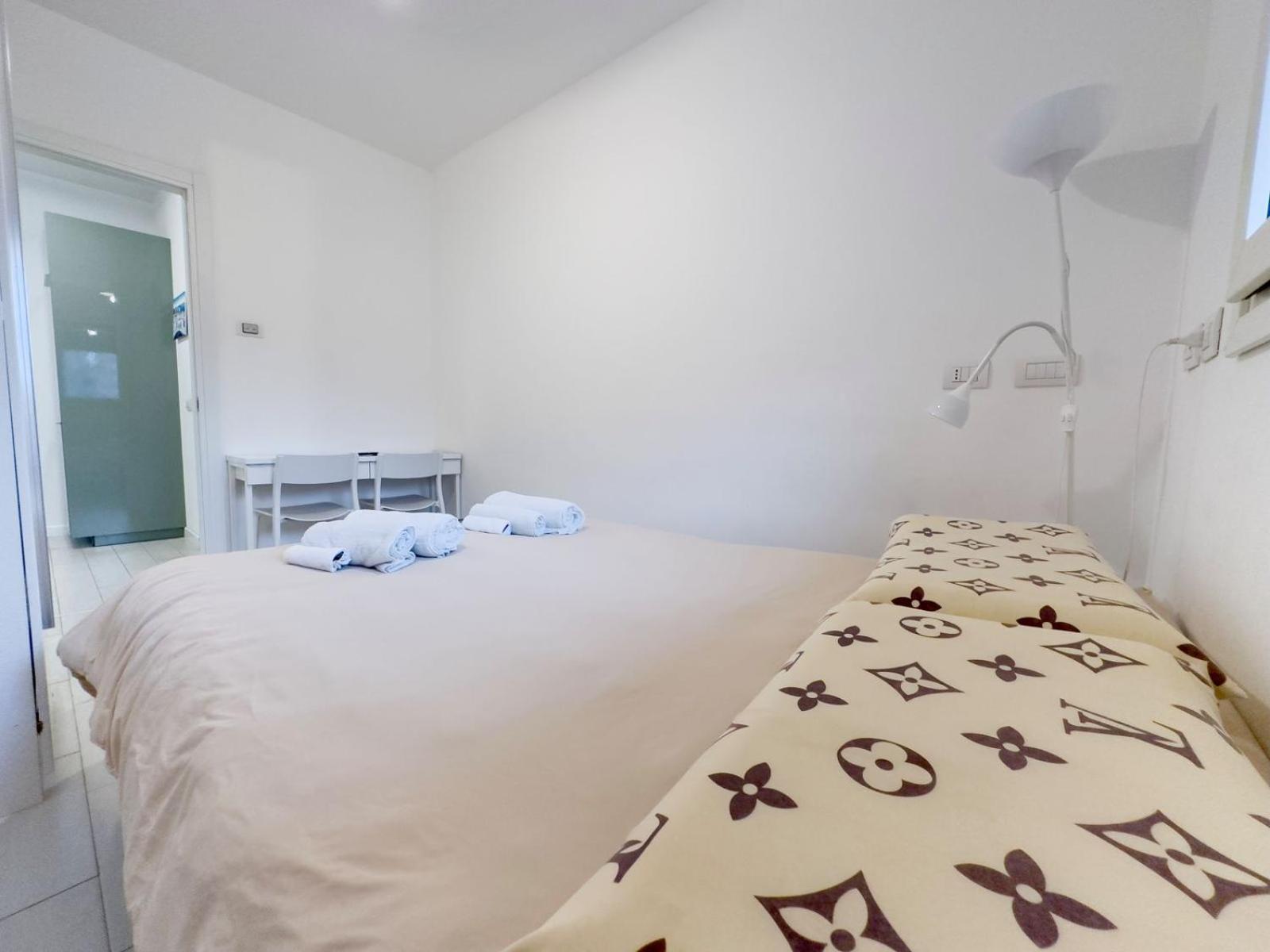 Apartment Amazing 3 Bedroom Next Rho Fiera Mailand