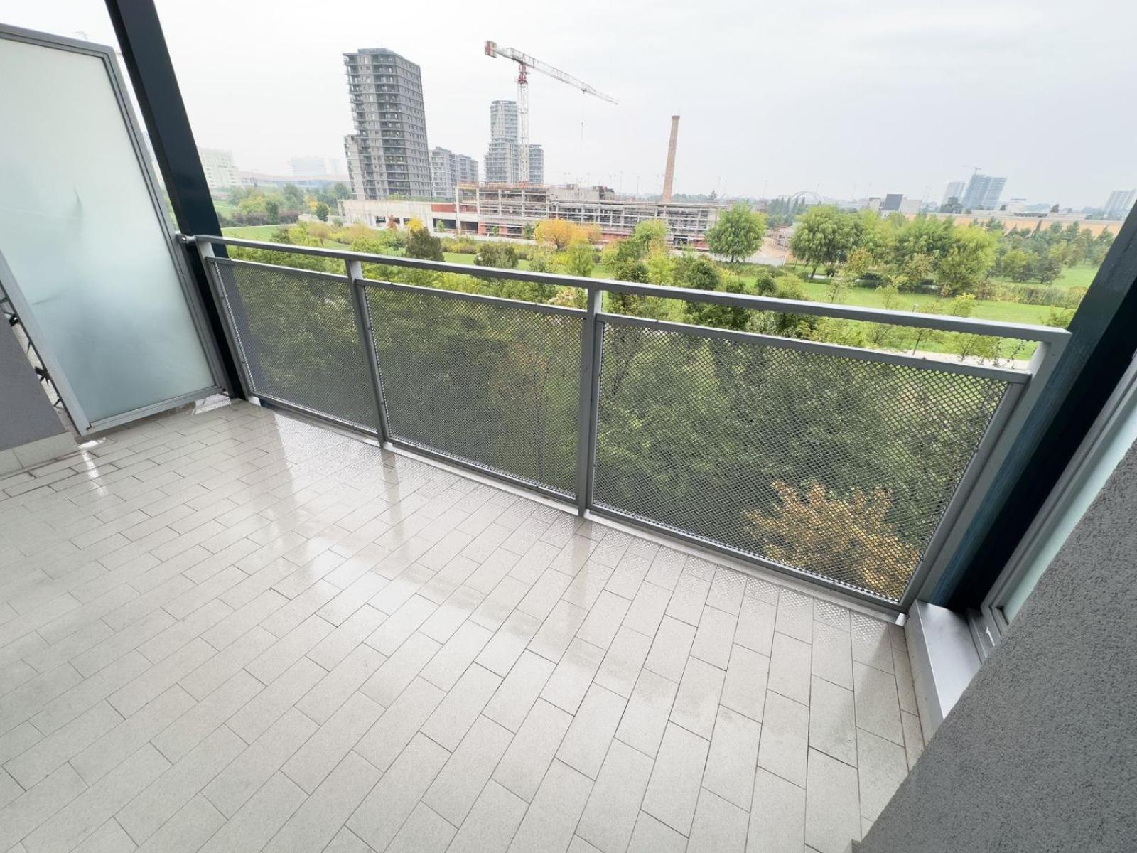 Amazing 3 Bedroom Next Rho Fiera Apartment Mailand