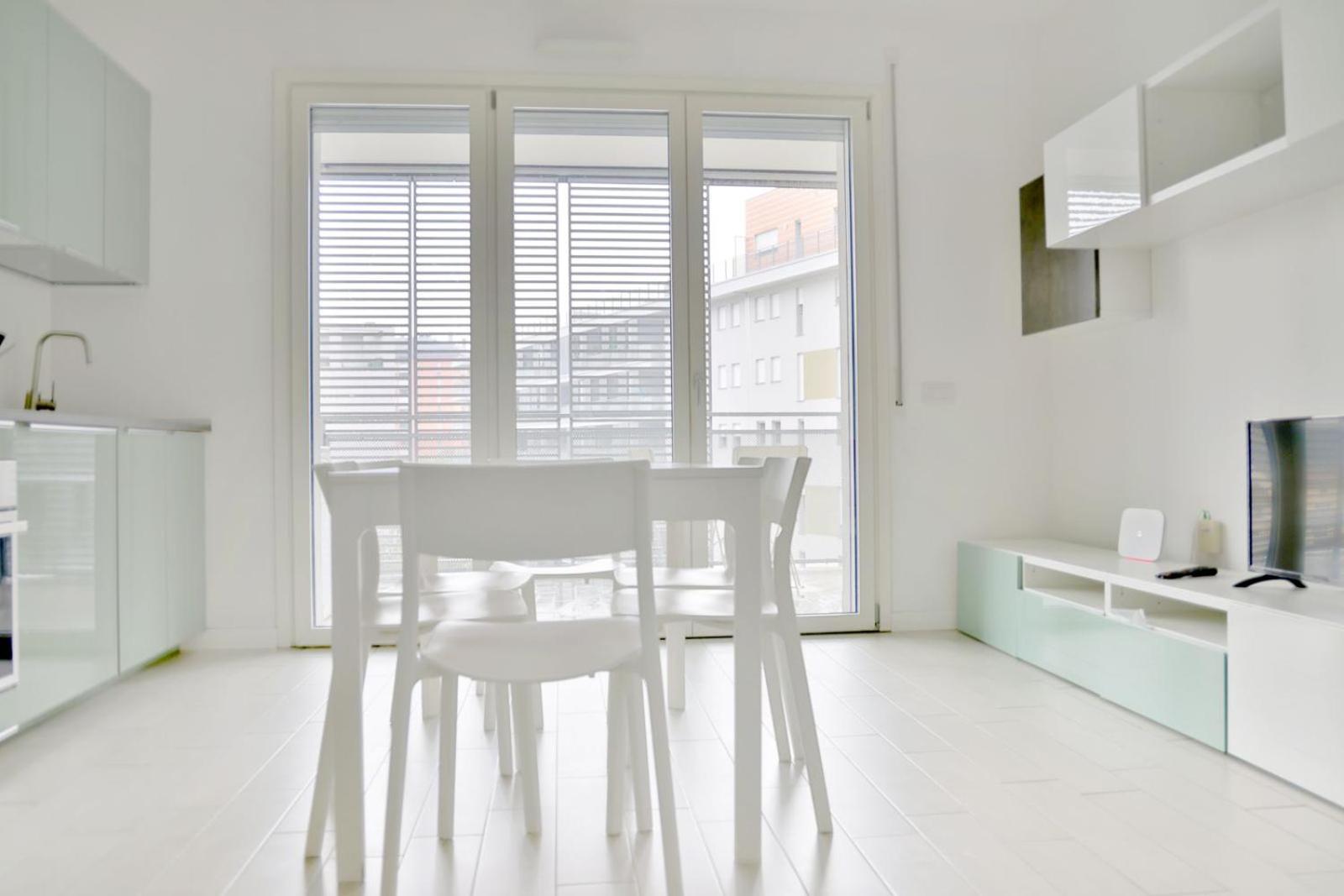 Apartment Amazing 3 Bedroom Next Rho Fiera